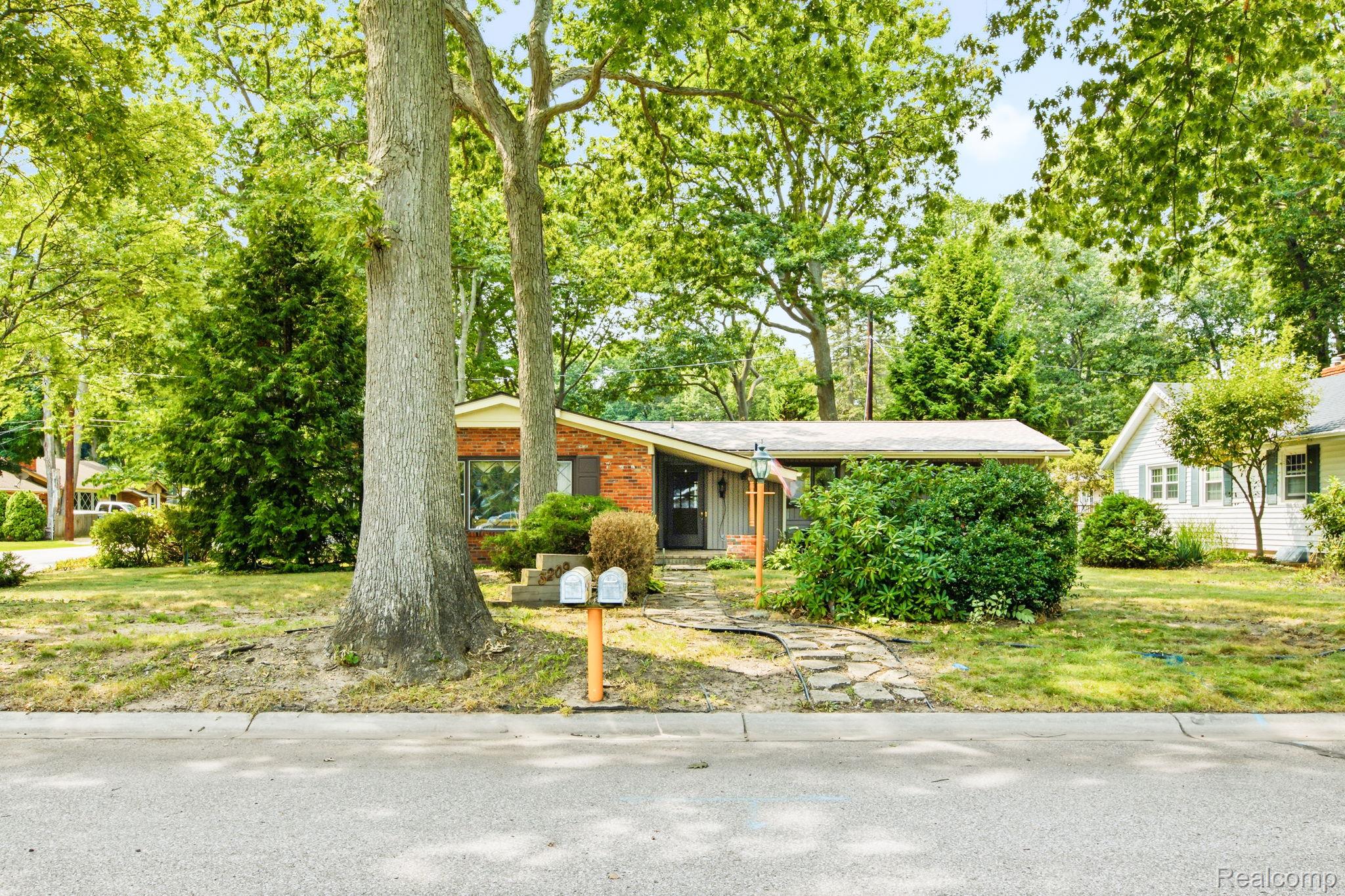 3209 Mount Vernon Road Property Photo 1