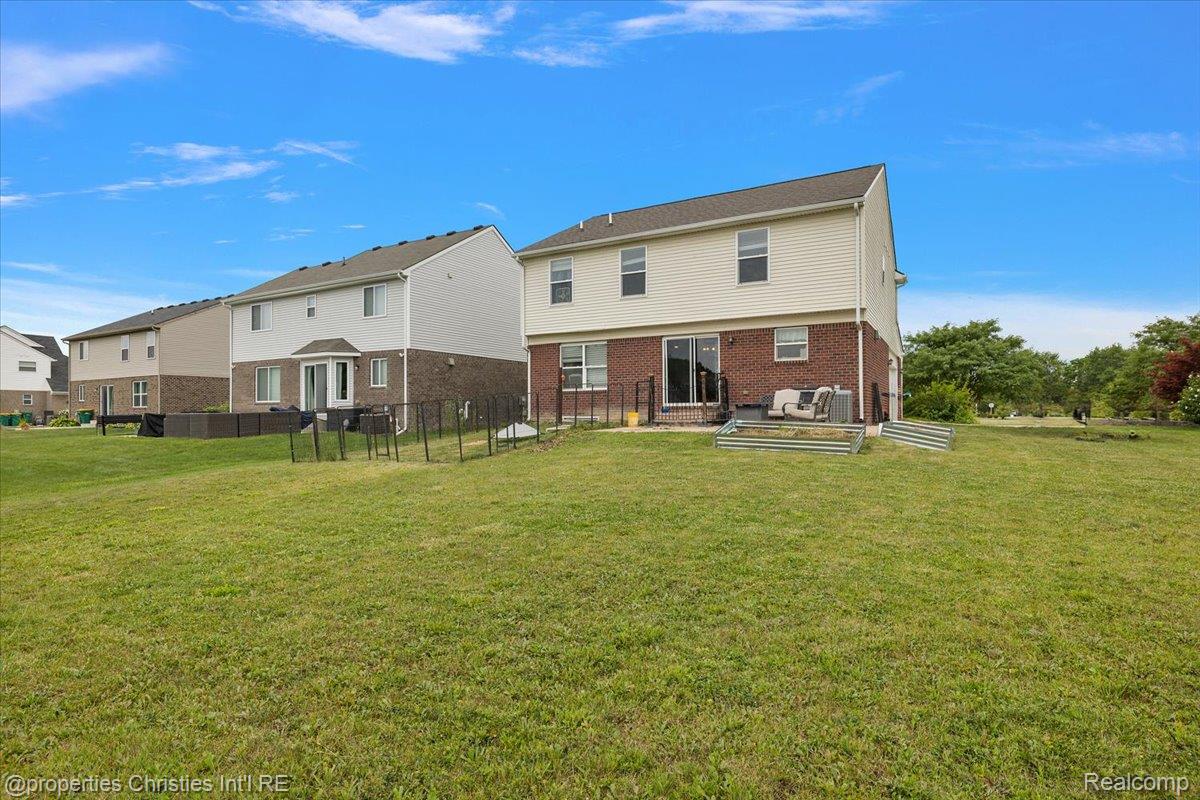 6881 Chandler Drive Property Photo 10