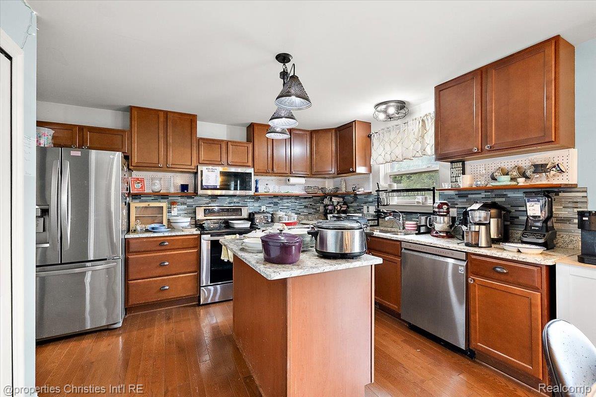 6881 Chandler Drive Property Photo 37