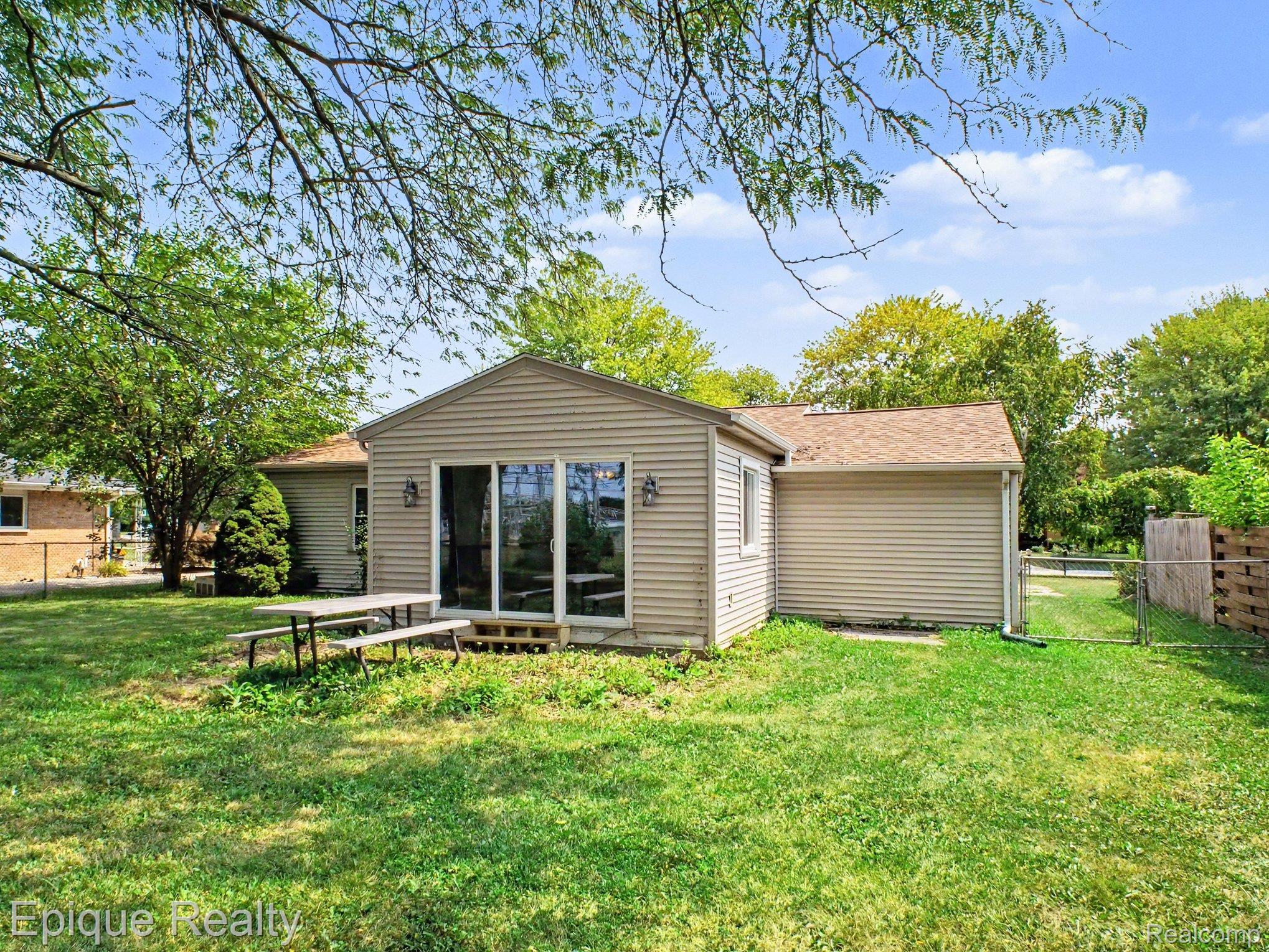2789 Wellesley Drive Property Photo 15