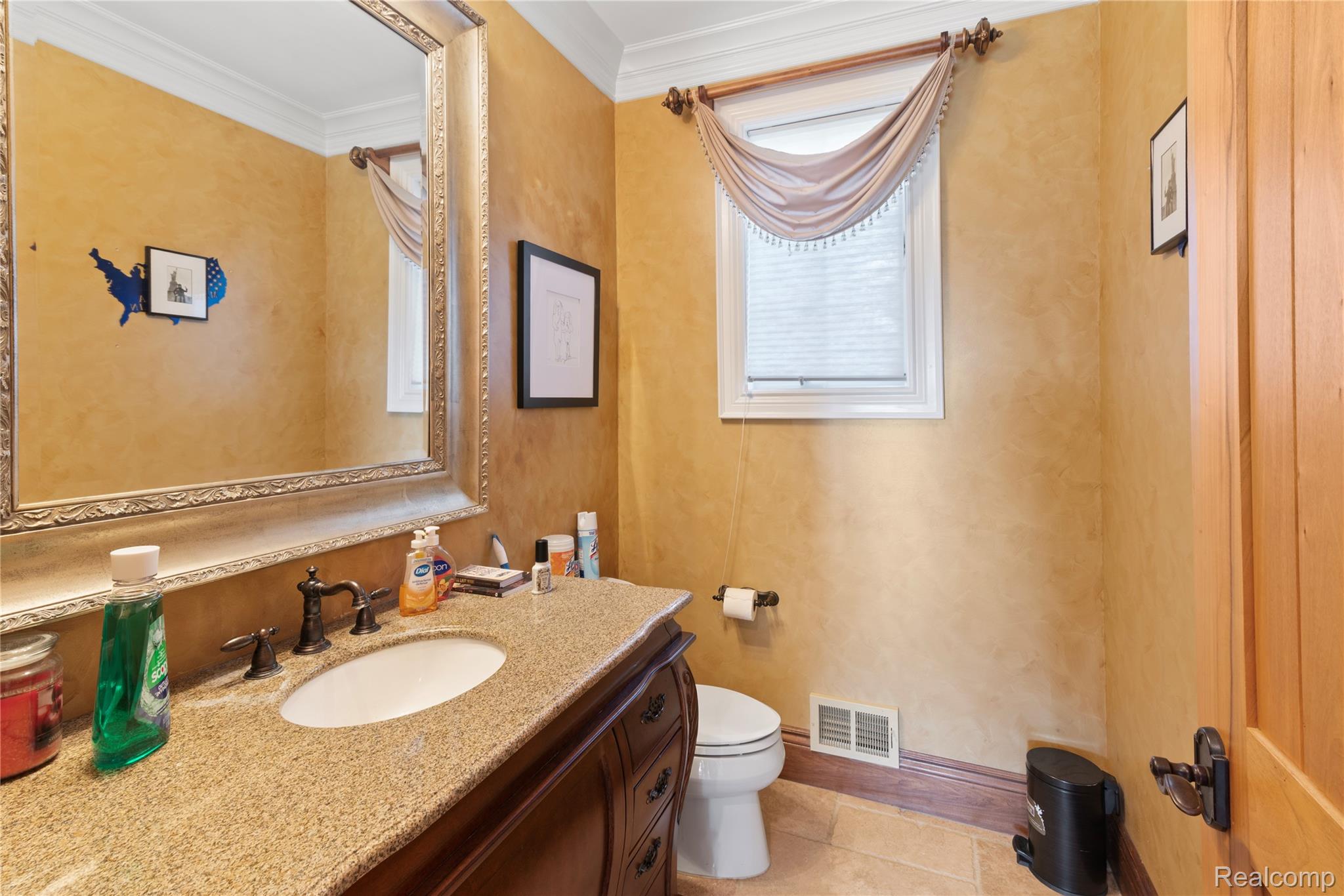 840 High View Court Property Photo 19