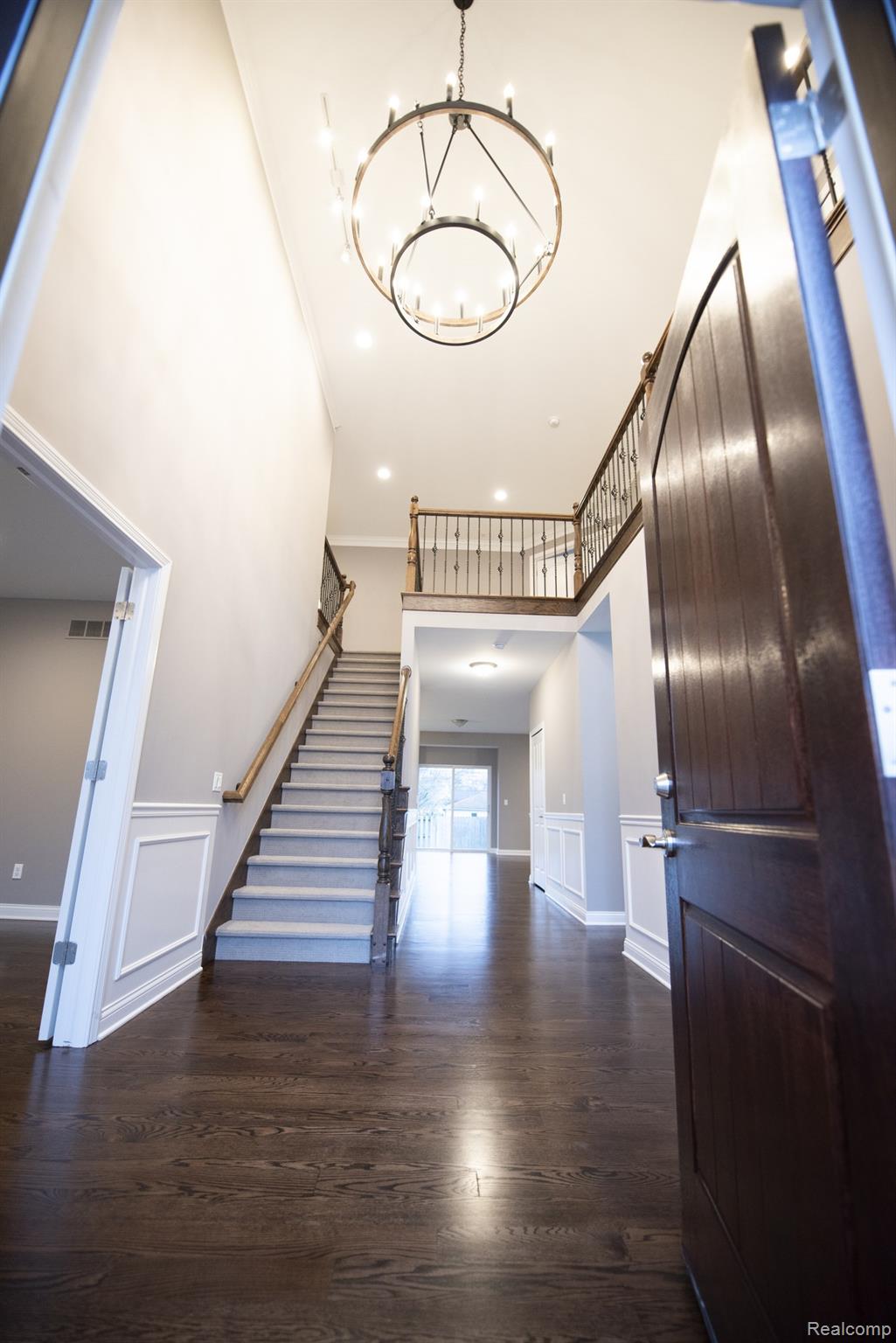 72 Arthur Drive Property Photo 3