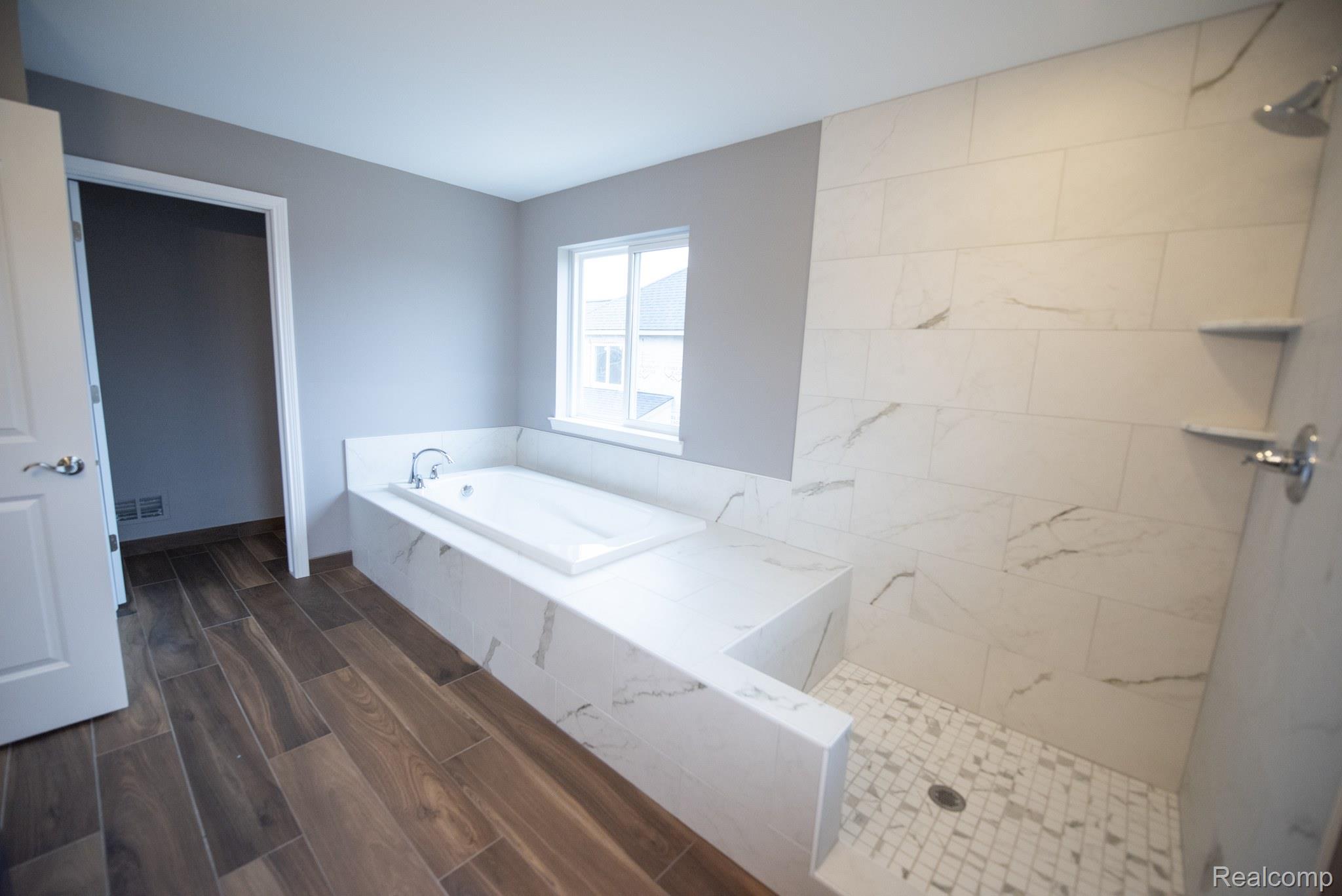 72 Arthur Drive Property Photo 23