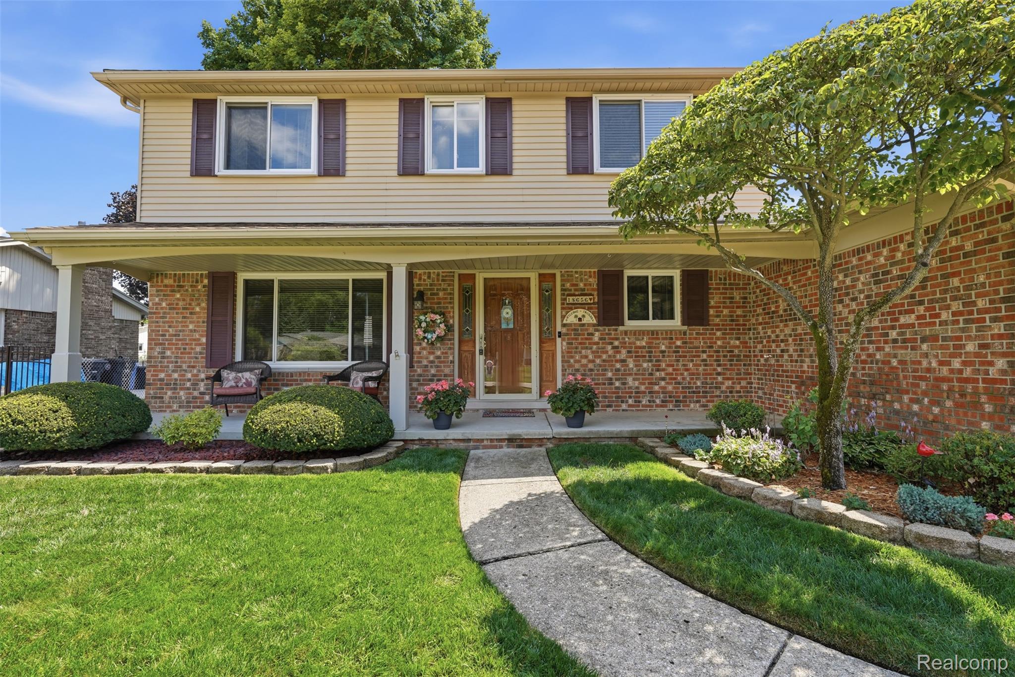 18656 Gill Road Property Photo 4