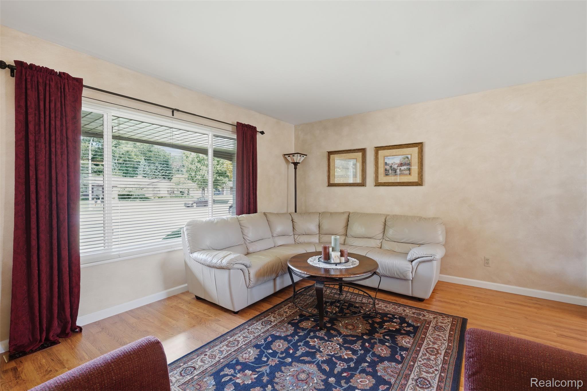18656 Gill Road Property Photo 7