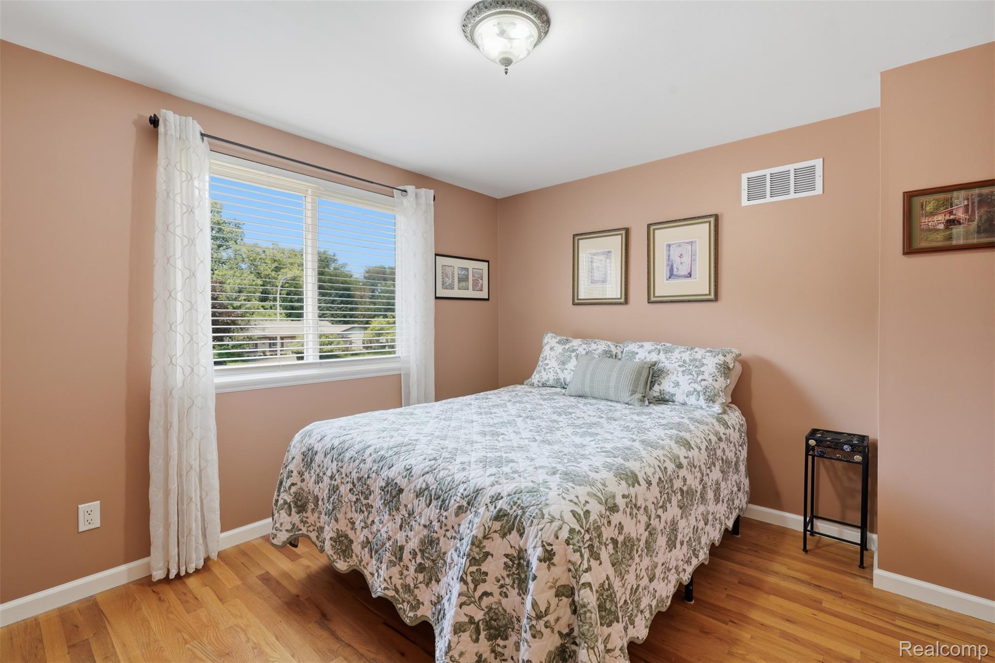 18656 Gill Road Property Photo 29
