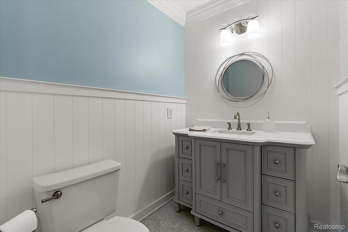 40111 Finley Drive Property Photo 14