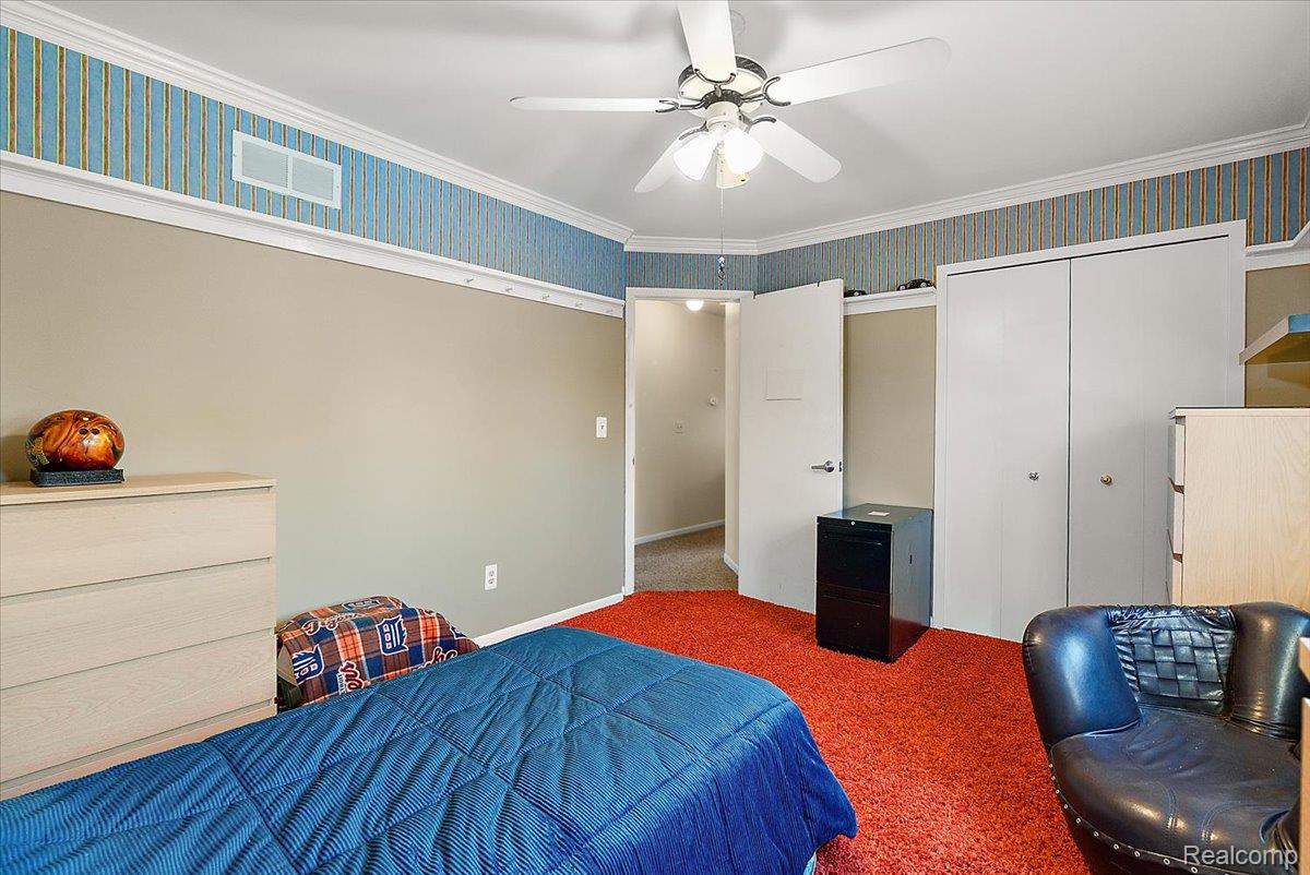 40111 Finley Drive Property Photo 25