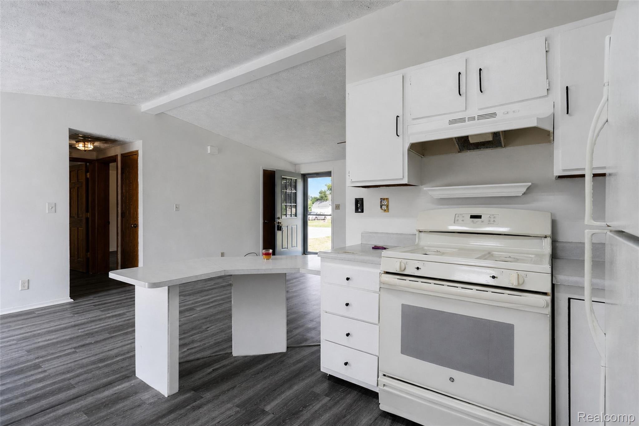 15060 Michael Street Property Photo 20
