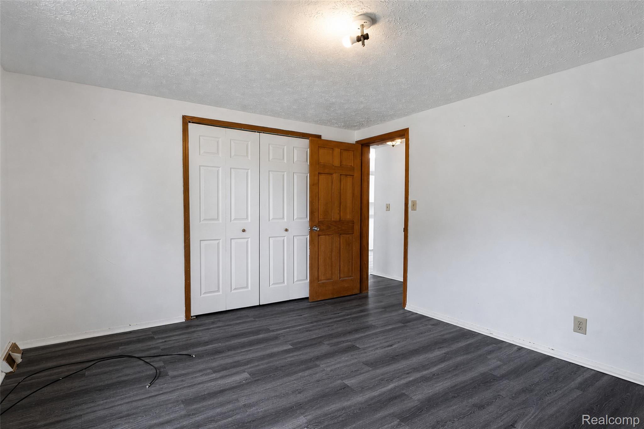 15060 Michael Street Property Photo 24