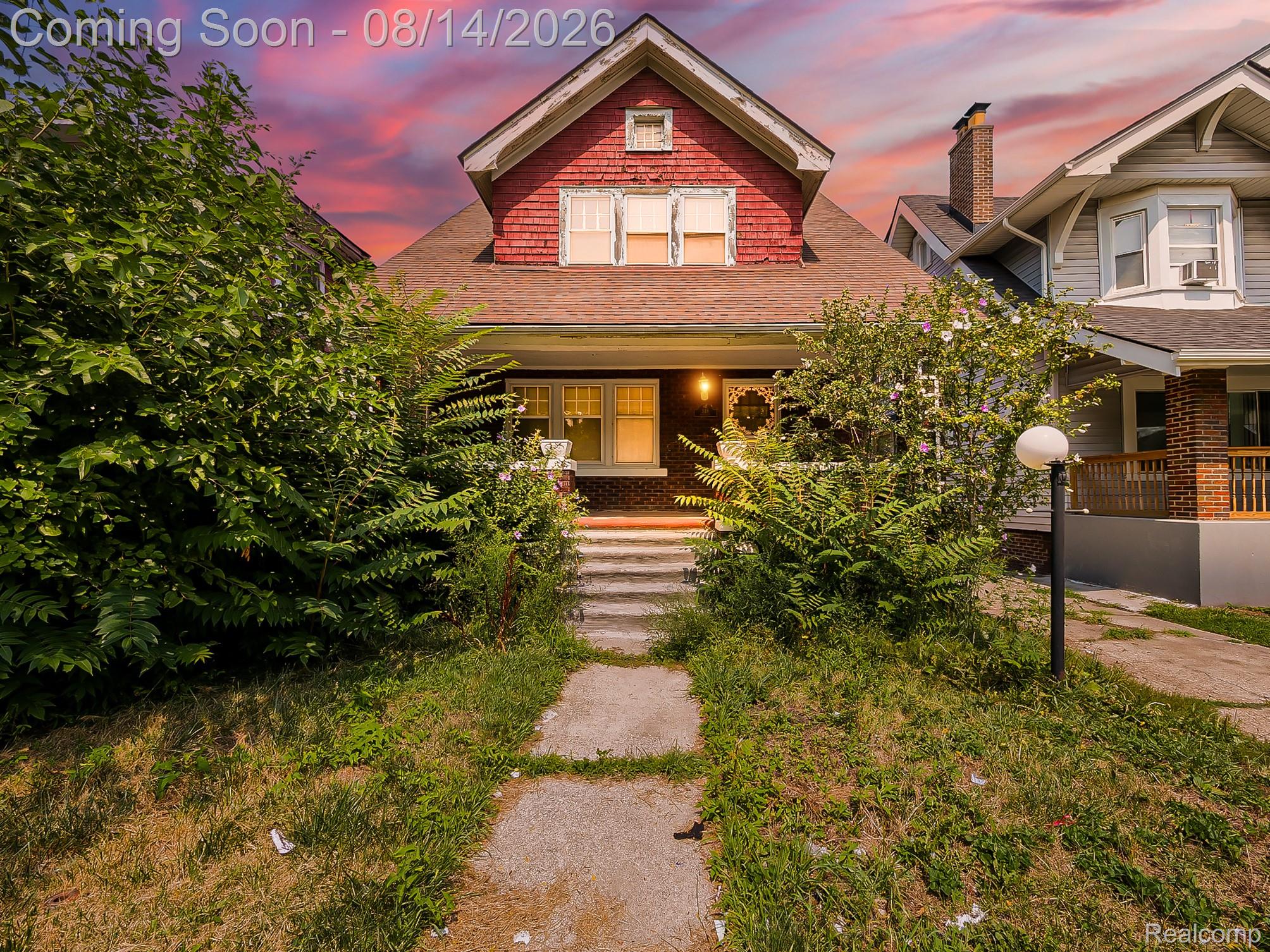 348 Monterey Street Property Photo 1