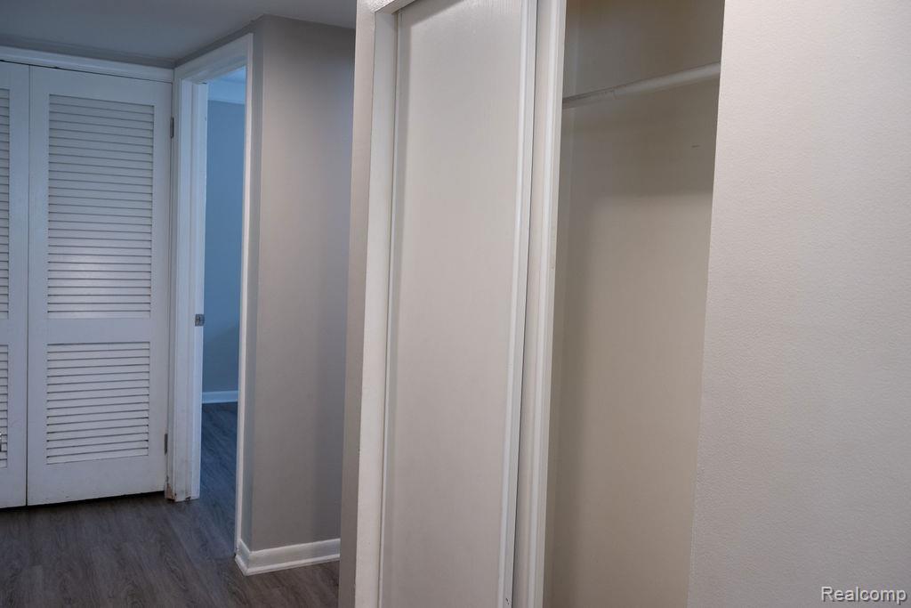 28140 Everett Street Property Photo 7