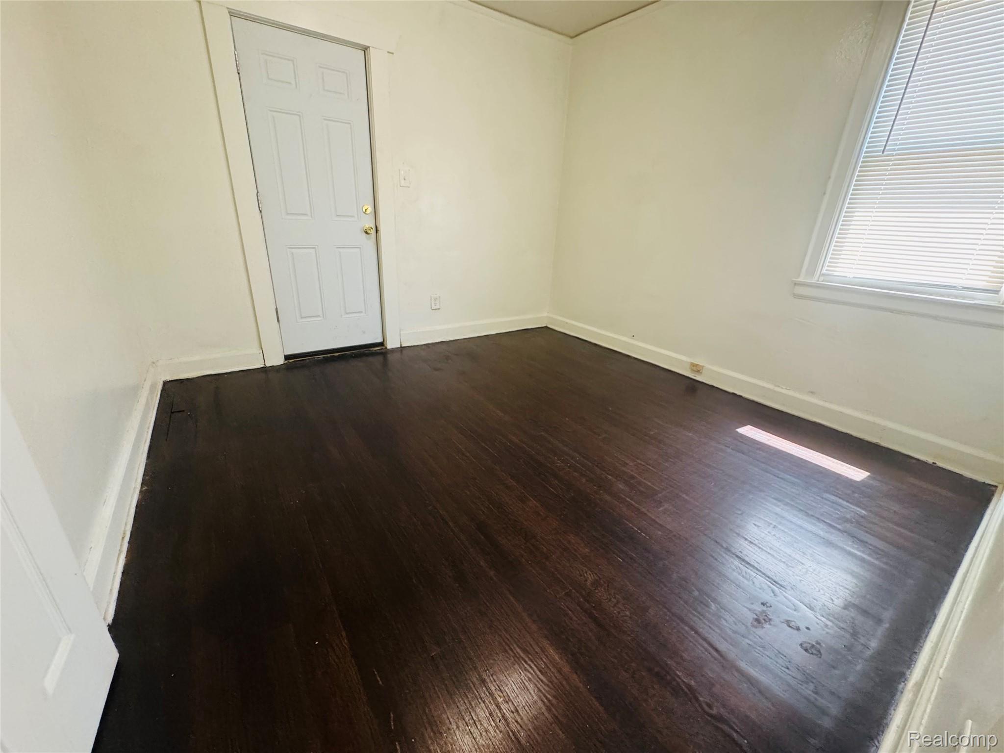 15820 Wisconsin Street Property Photo 15