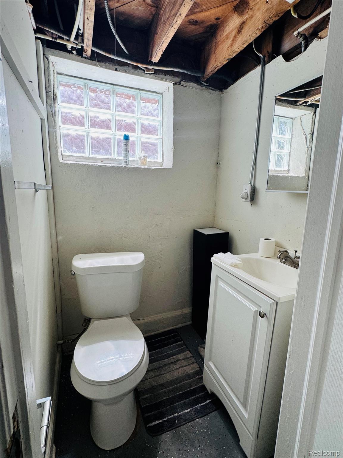 15820 Wisconsin Street Property Photo 22