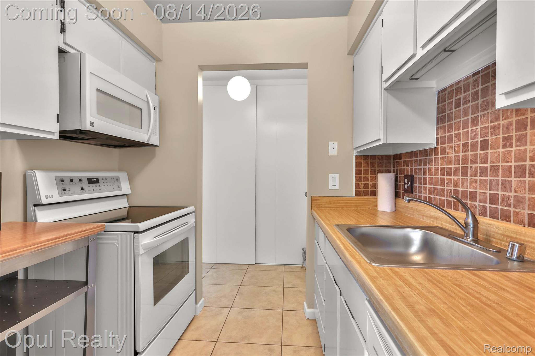 30052 W 12 Mile Road 68 Property Photo 1