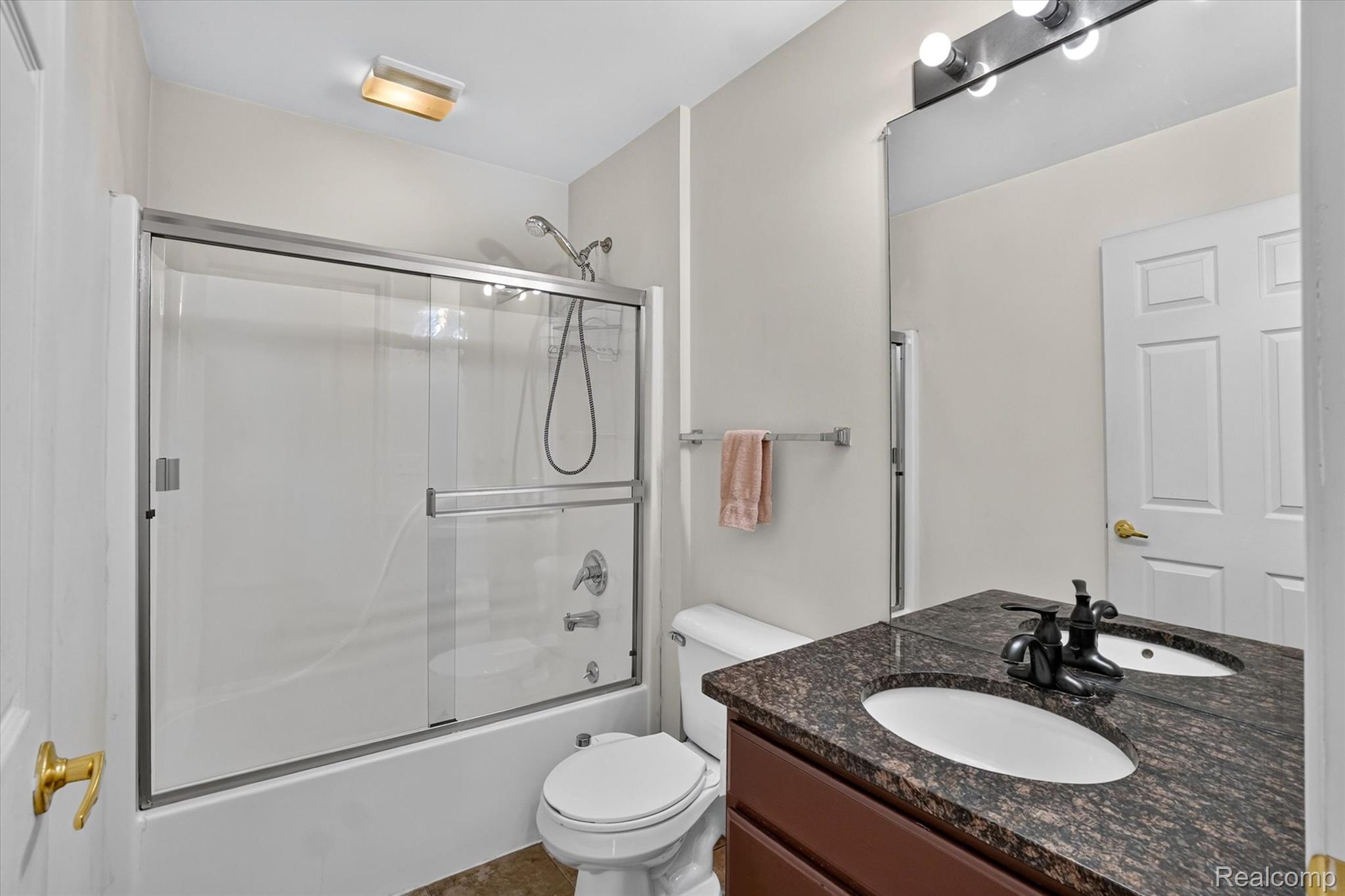 4433 Brighton Drive Property Photo 37