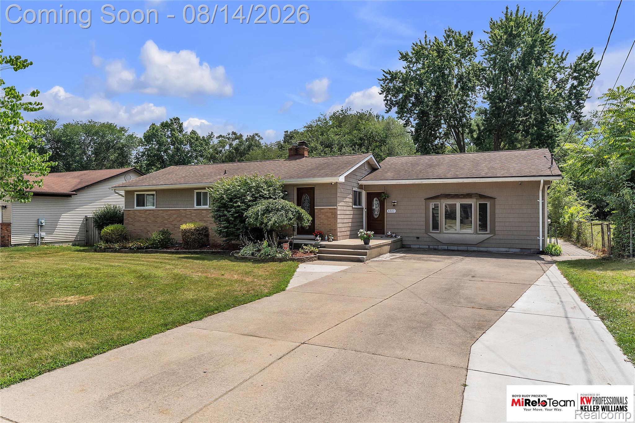 8300 Pacton Drive Property Photo 2