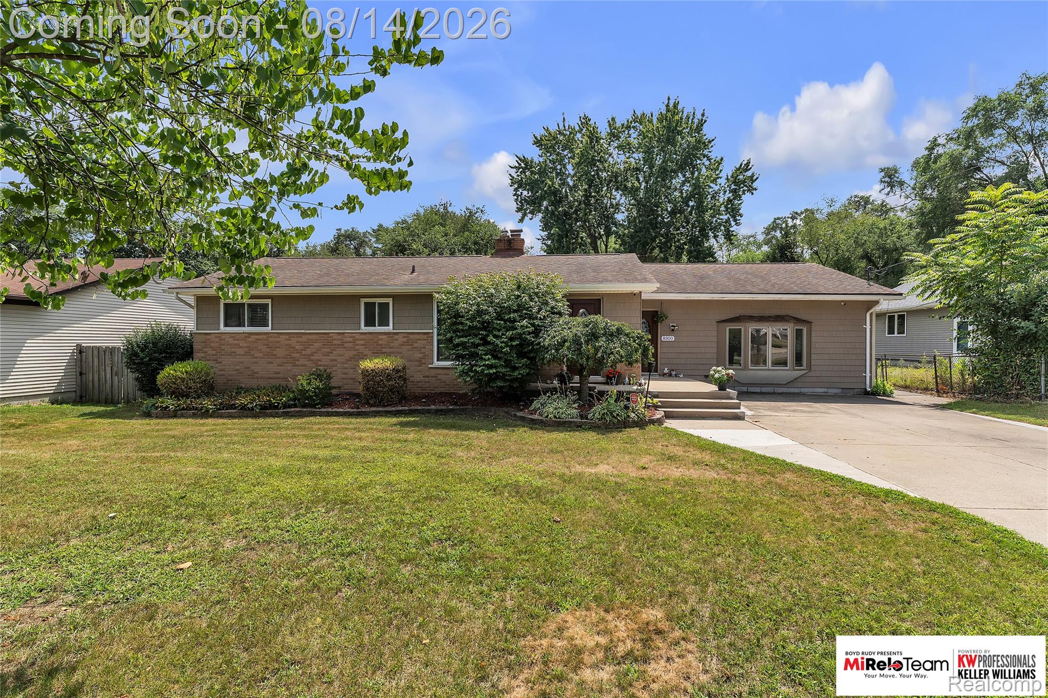 8300 Pacton Drive Property Photo 3