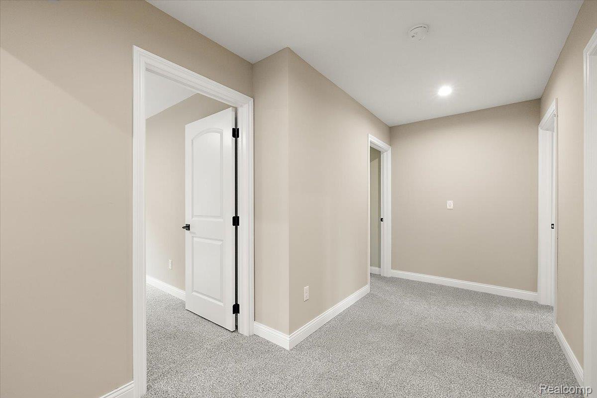 49241 London Bridge Drive Property Photo 26