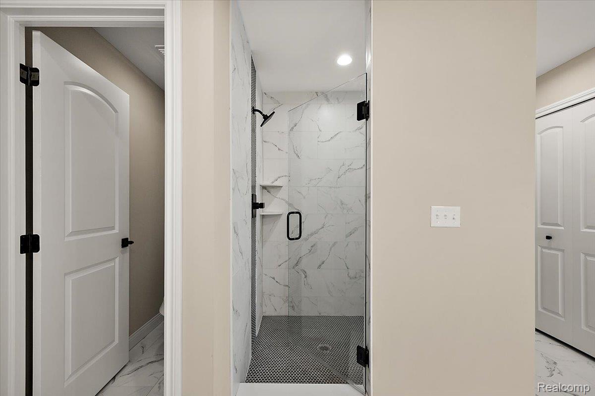 49241 London Bridge Drive Property Photo 35