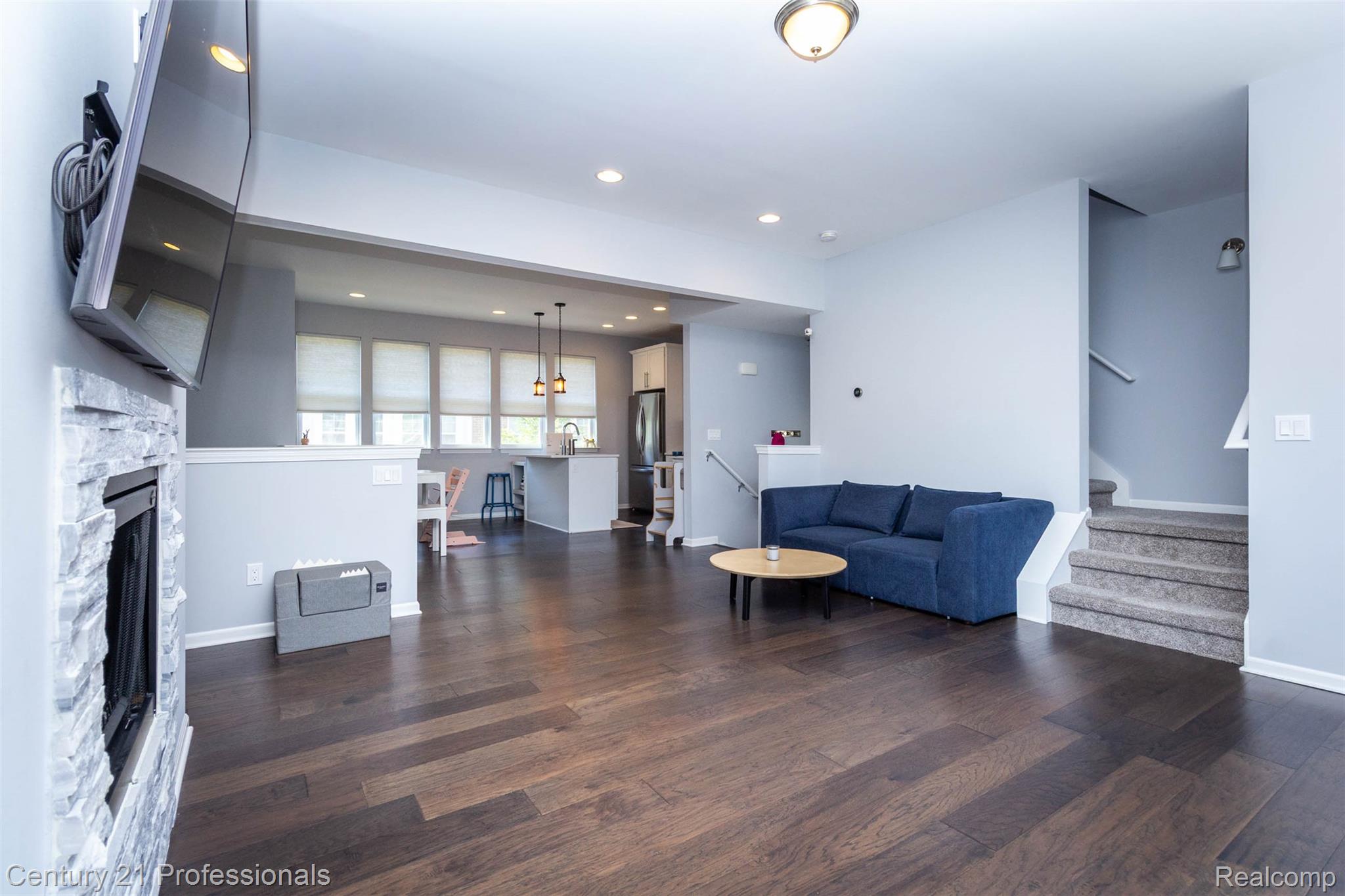 57 Kaprol Drive Property Photo 10