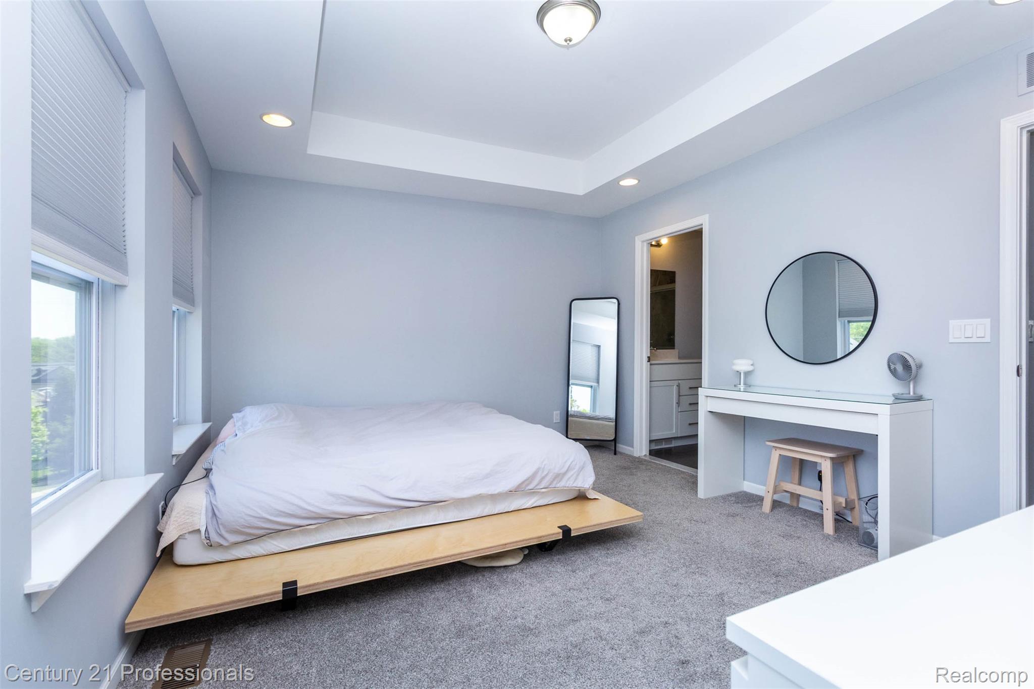 57 Kaprol Drive Property Photo 18