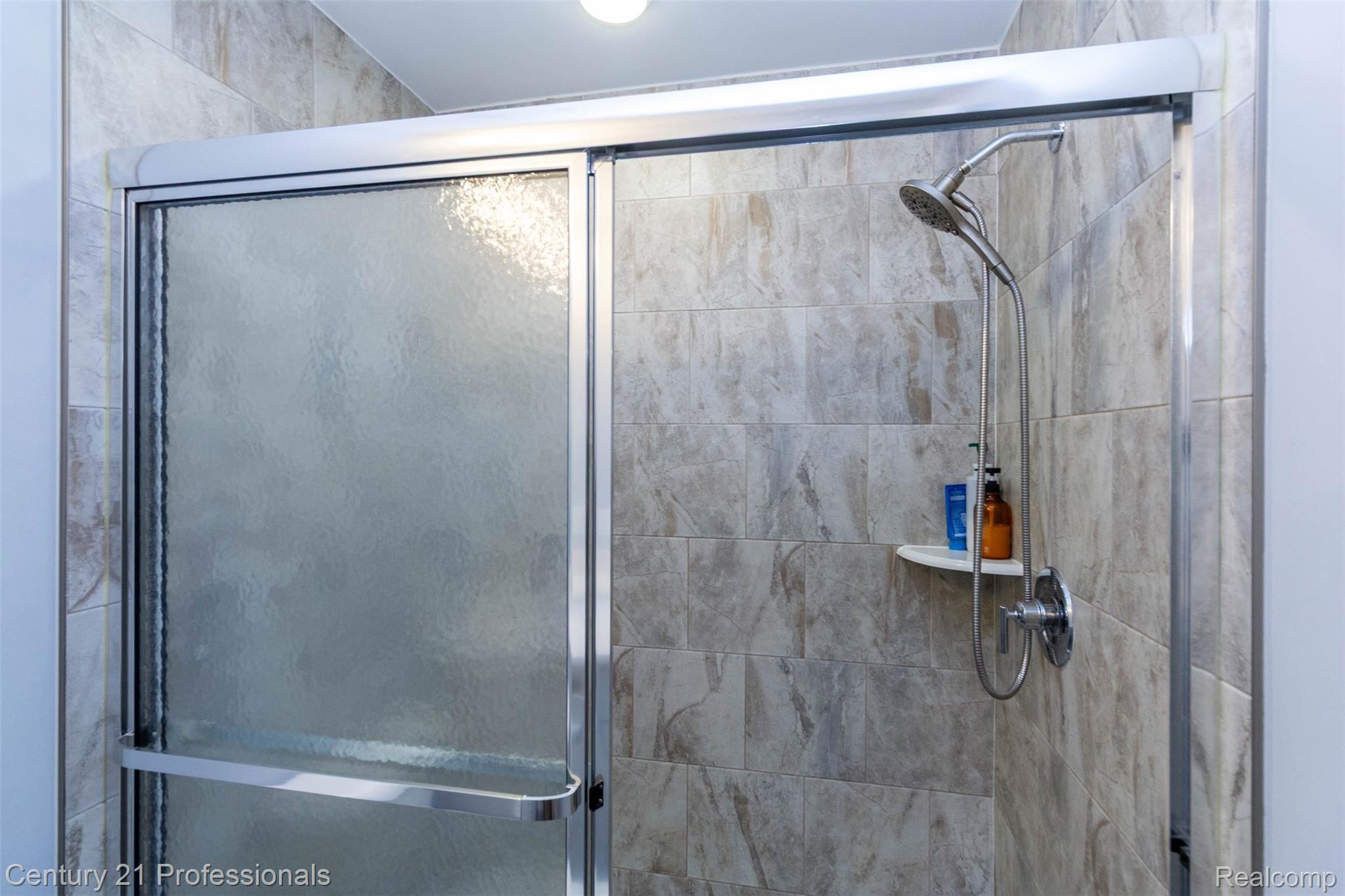 57 Kaprol Drive Property Photo 20