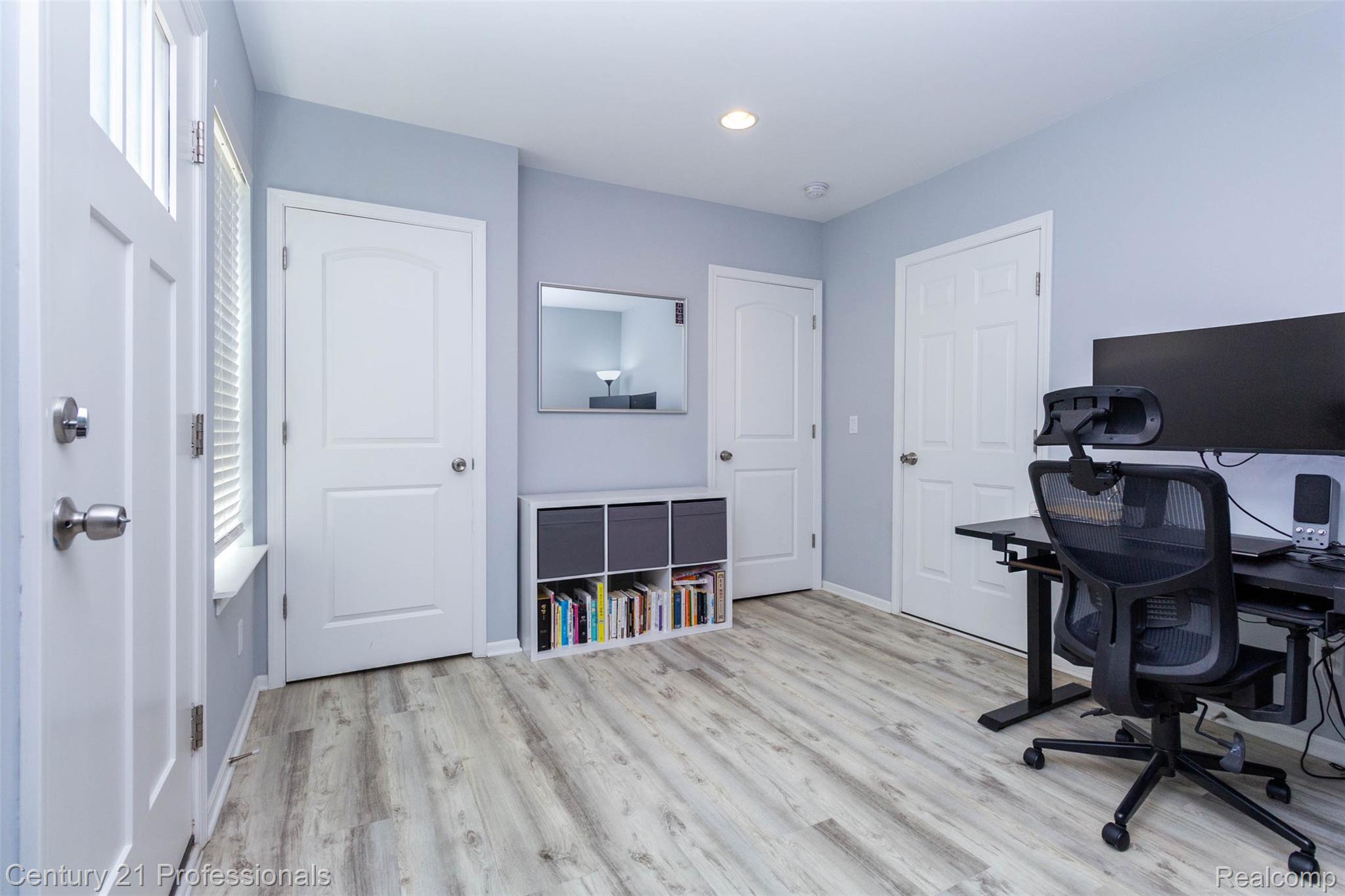 57 Kaprol Drive Property Photo 32
