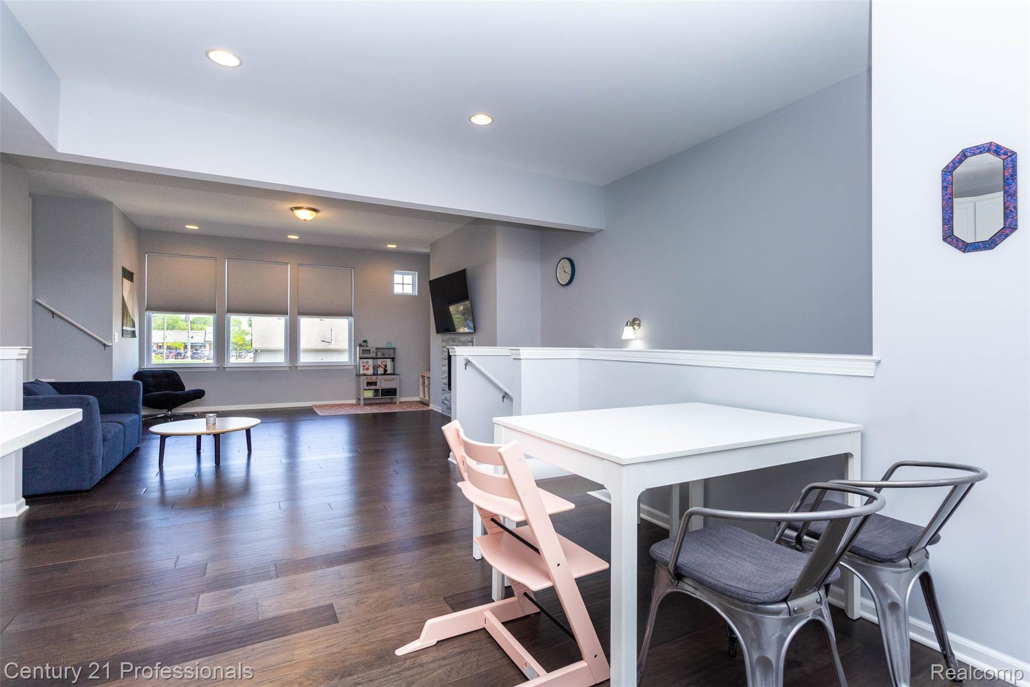 57 Kaprol Drive Property Photo 34