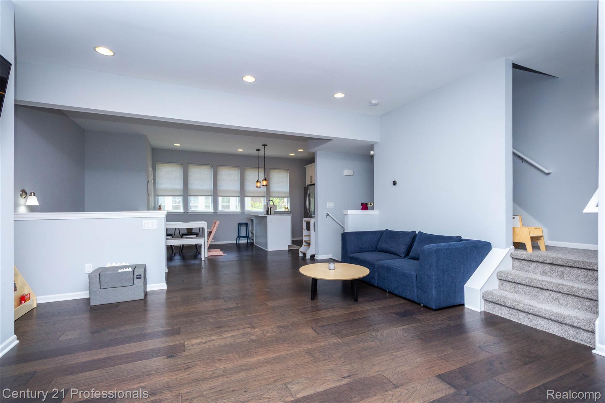 57 Kaprol Drive Property Photo 35