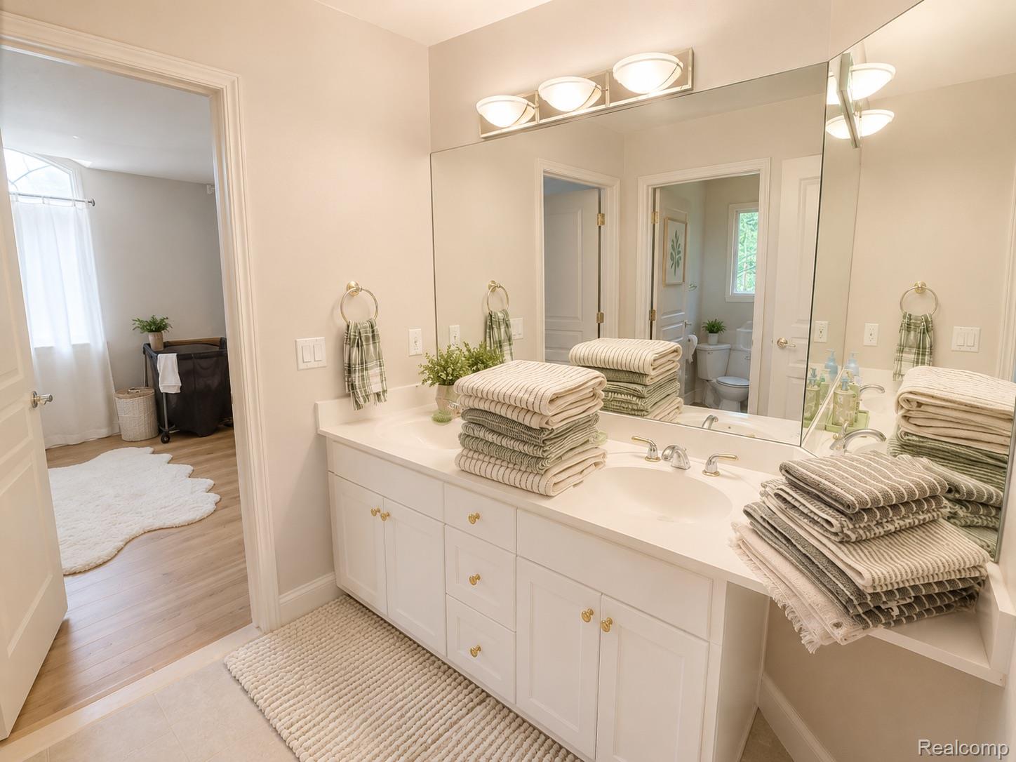 24750 Franklin Farms Drive Property Photo 44