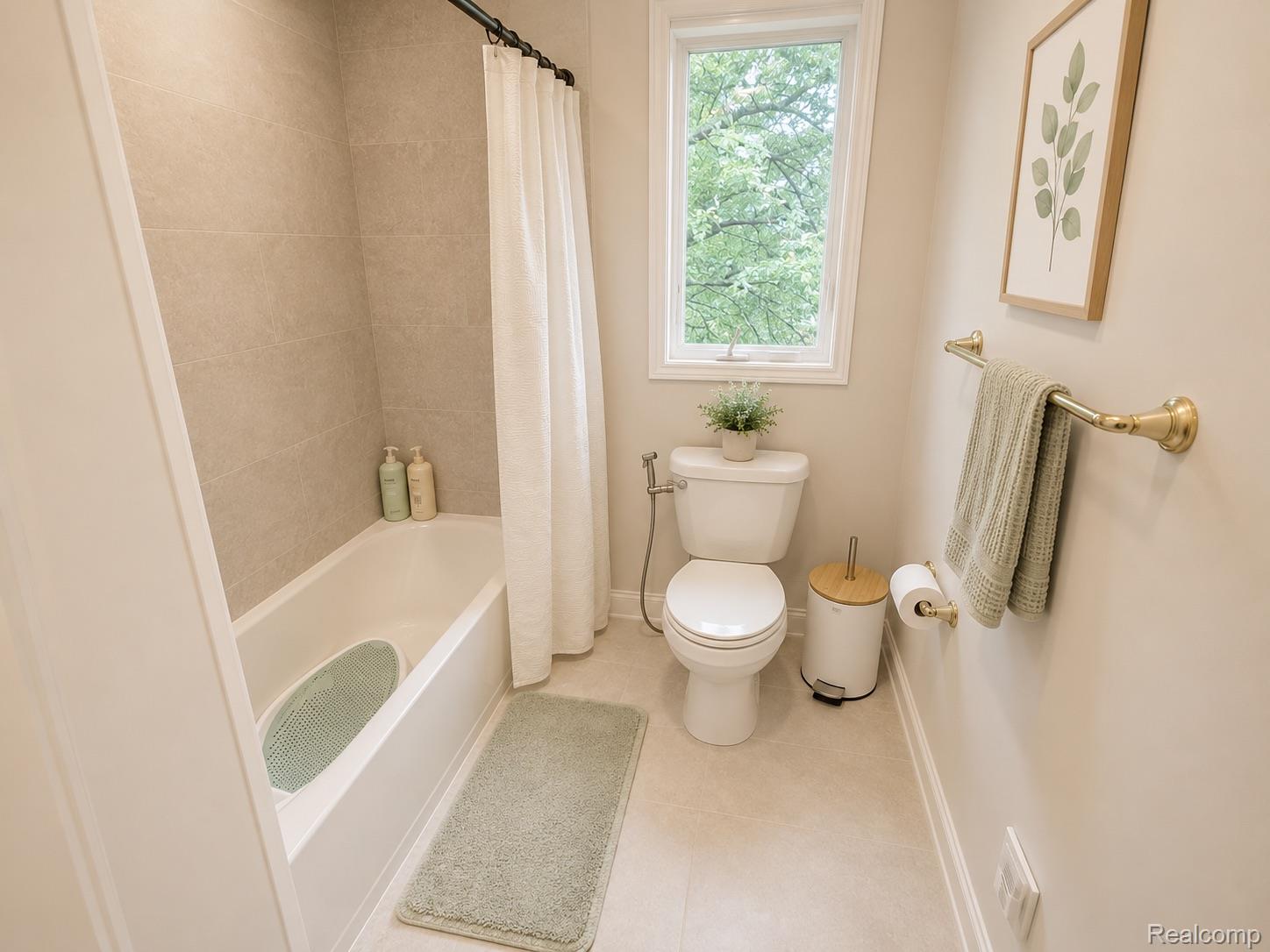24750 Franklin Farms Drive Property Photo 45