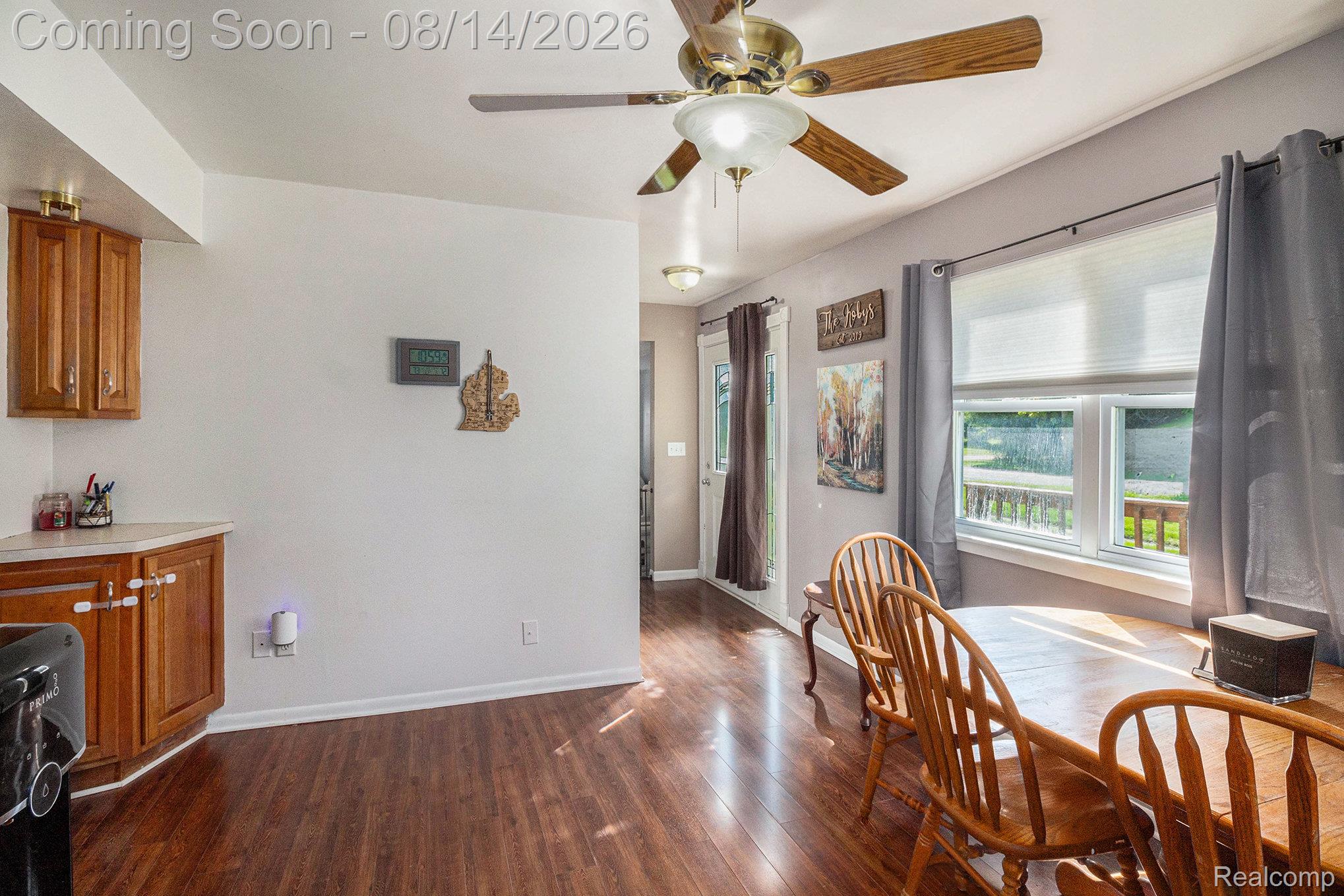 415 E Oliver Street Property Photo 6