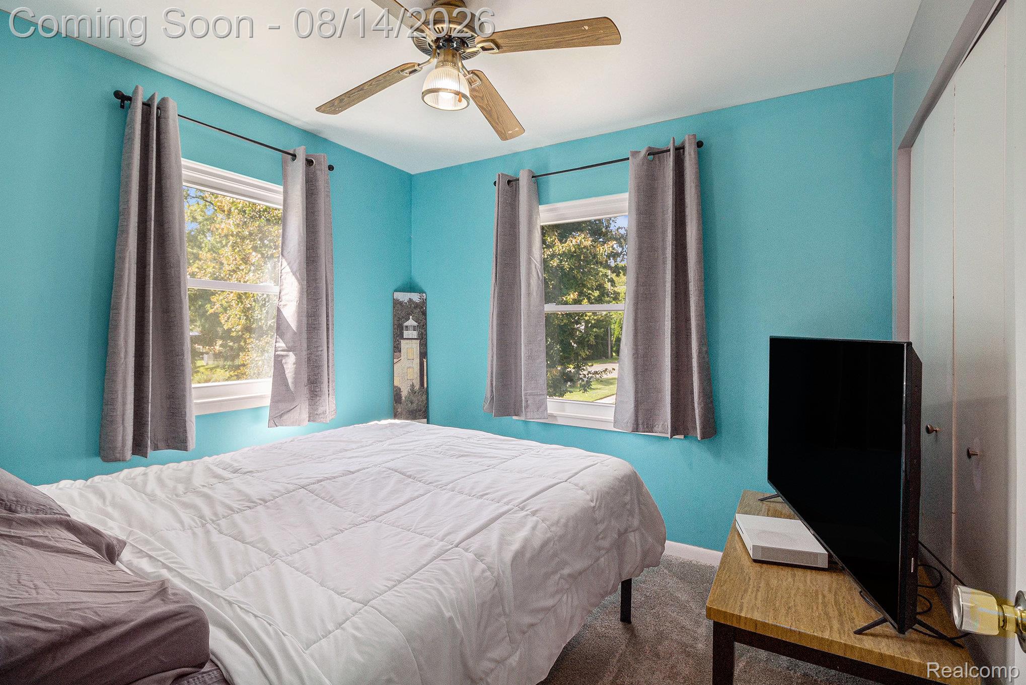 415 E Oliver Street Property Photo 10