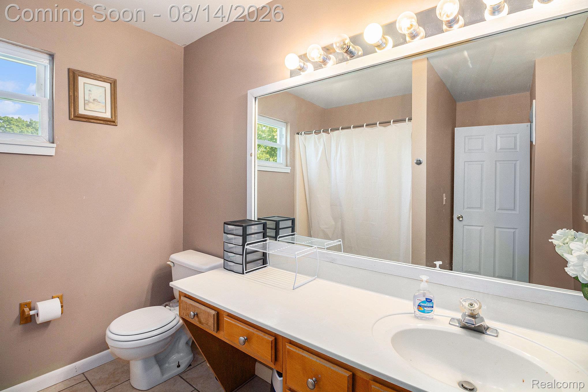 415 E Oliver Street Property Photo 12