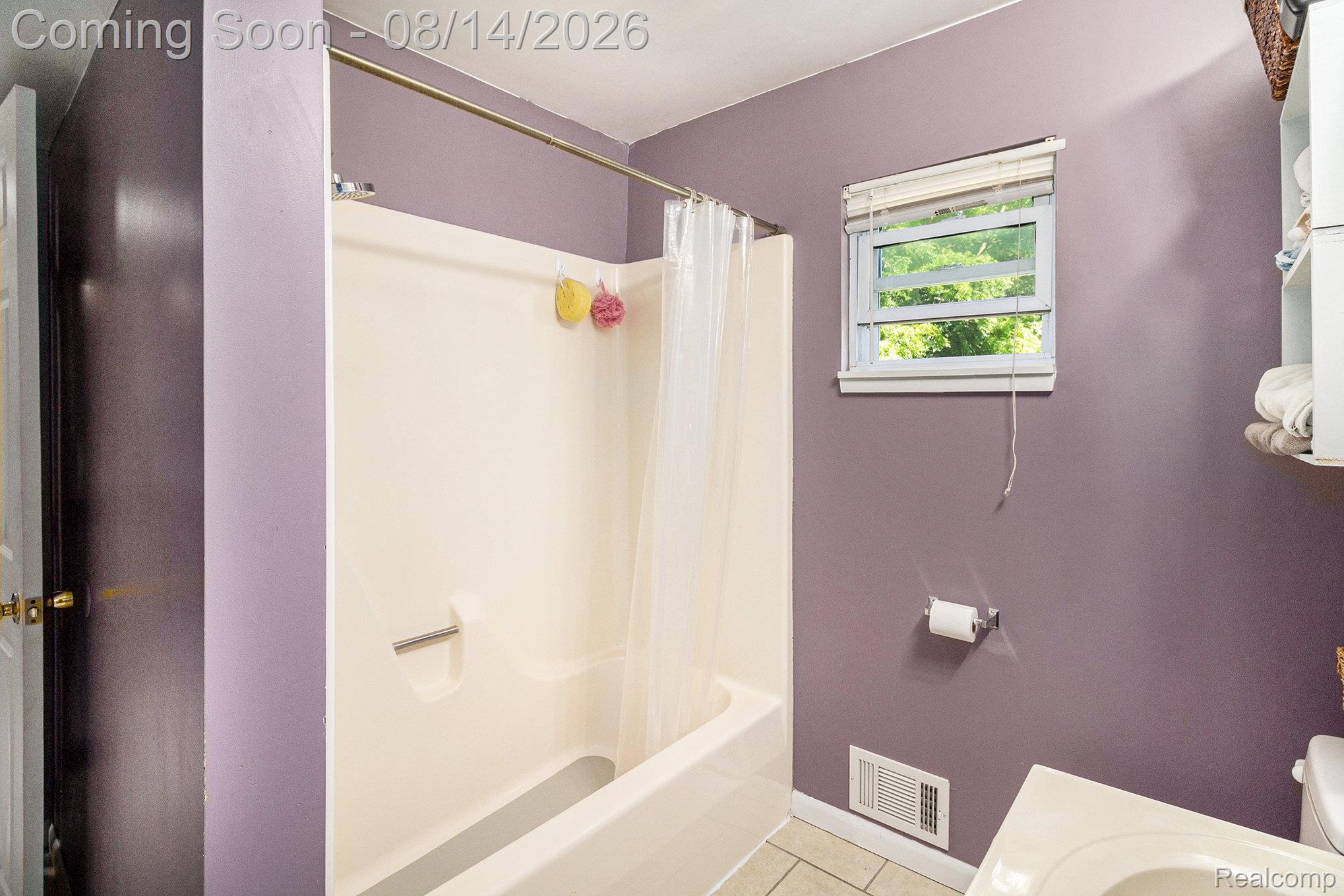 415 E Oliver Street Property Photo 16