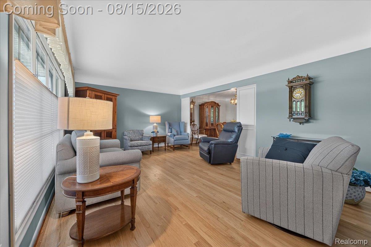 11318 Masonic Boulevard Property Photo 8