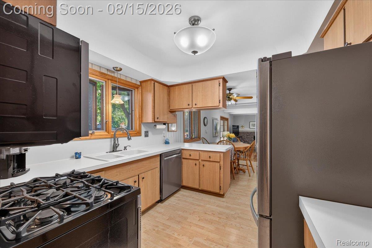 11318 Masonic Boulevard Property Photo 14
