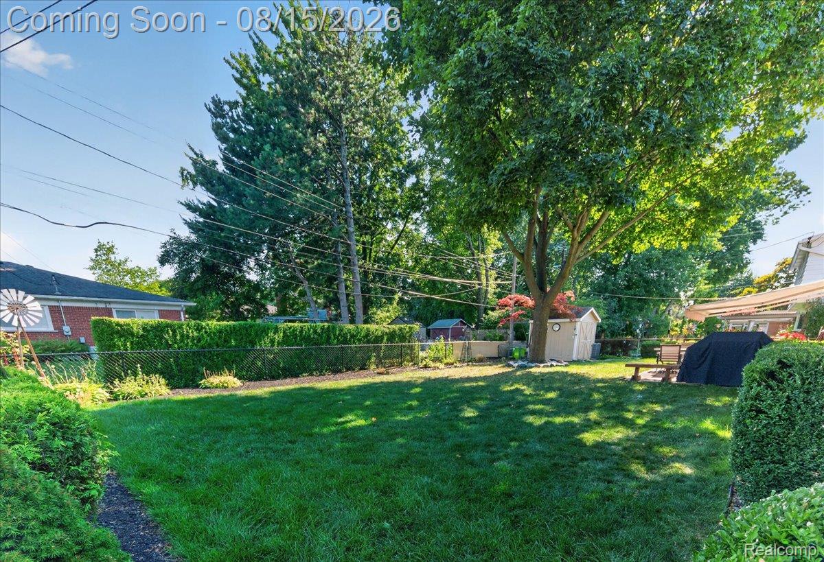11318 Masonic Boulevard Property Photo 41