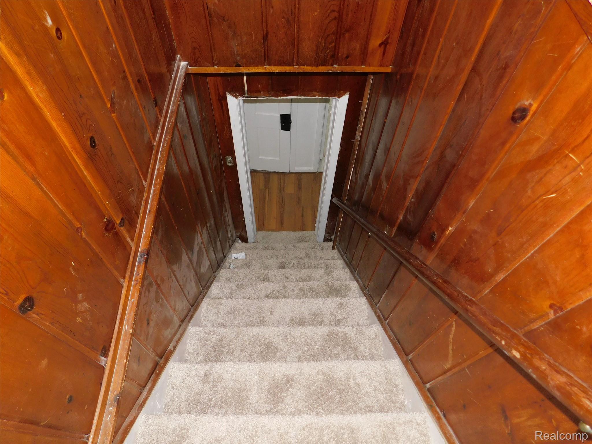 8219 Marlowe Street Property Photo 17