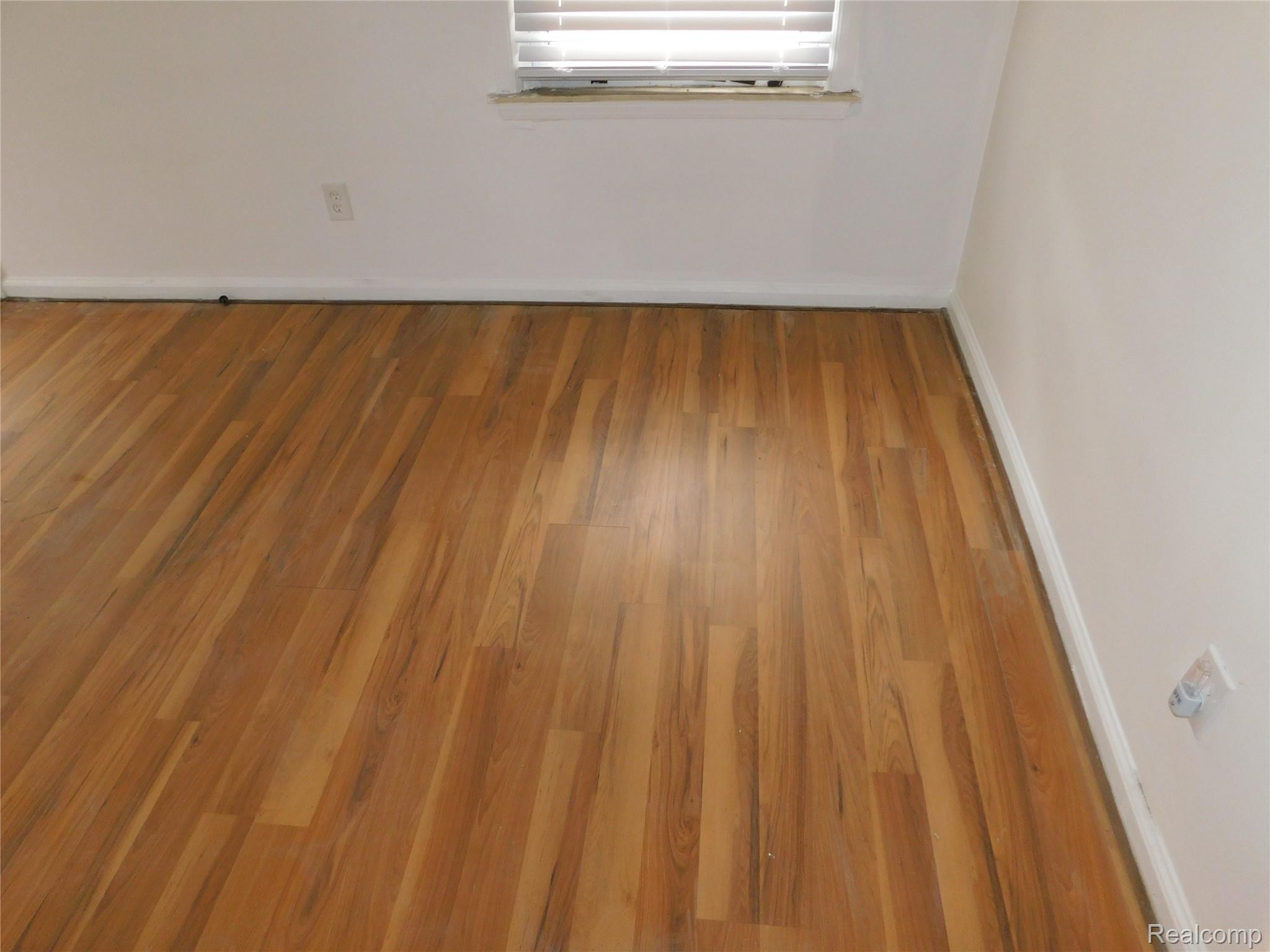 8219 Marlowe Street Property Photo 20