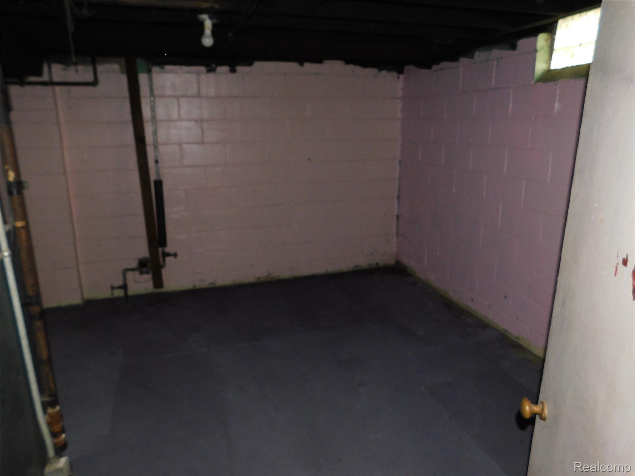 8219 Marlowe Street Property Photo 23