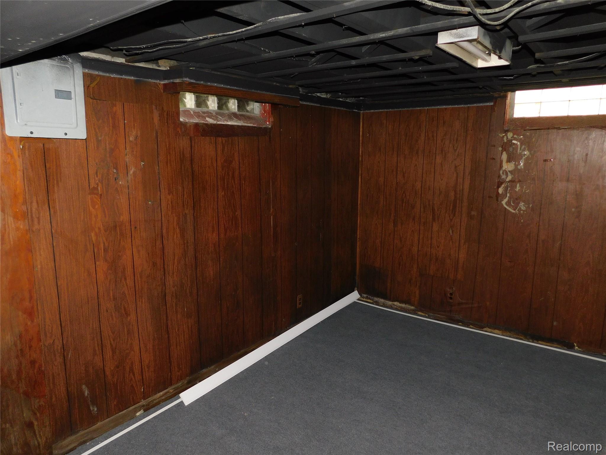 8219 Marlowe Street Property Photo 25