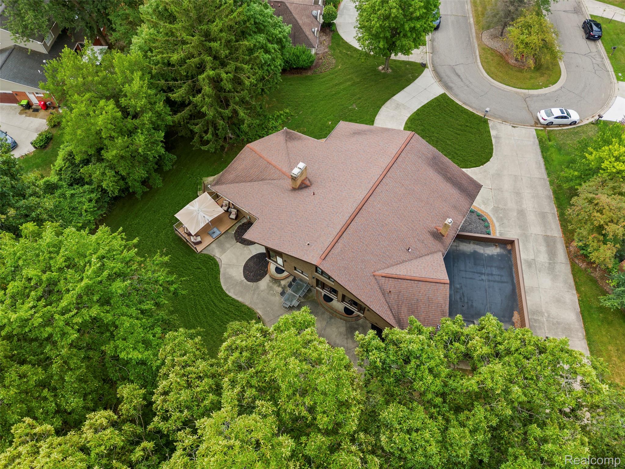 4994 Lake Bluff Road Road Property Photo 3