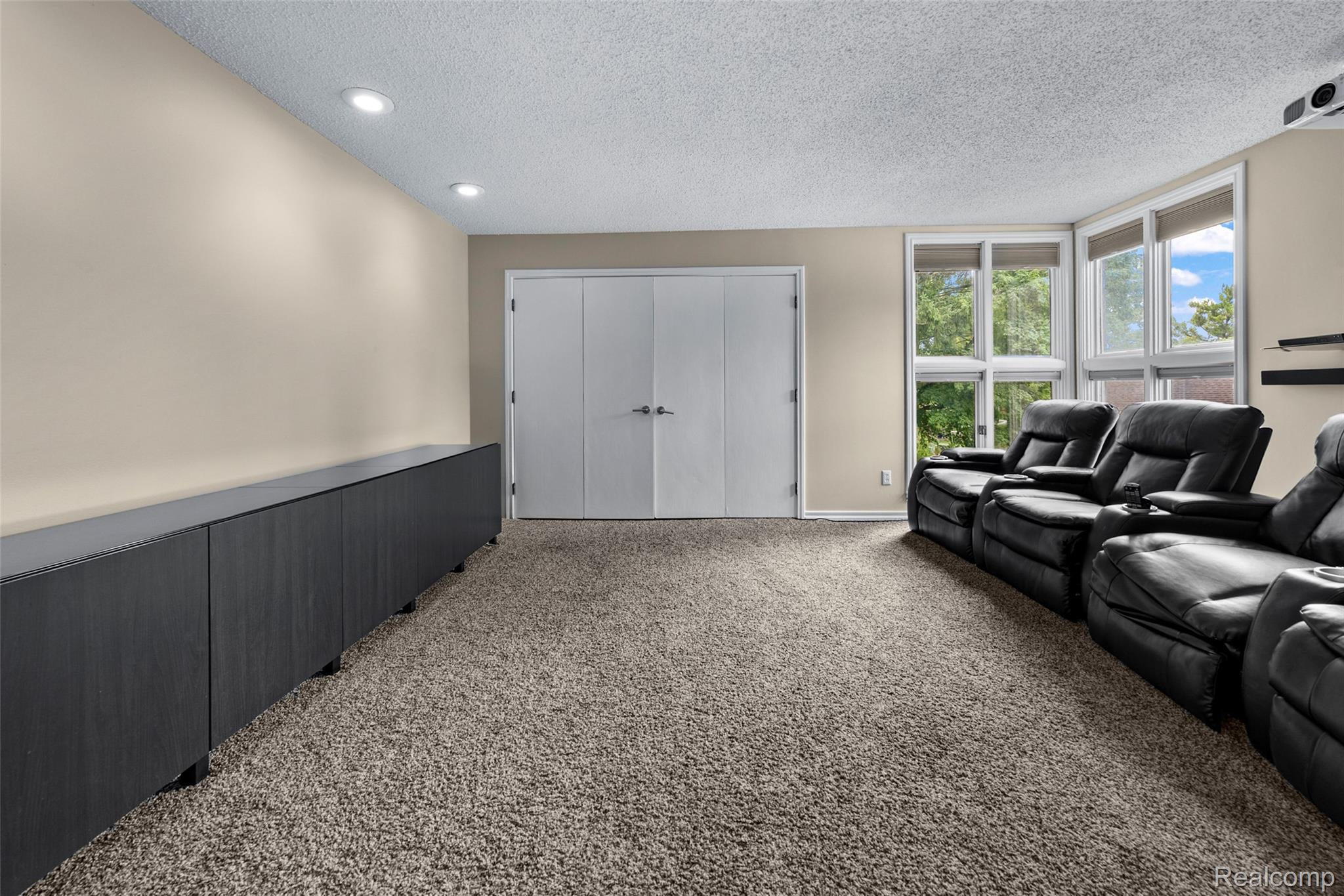 4994 Lake Bluff Road Road Property Photo 17