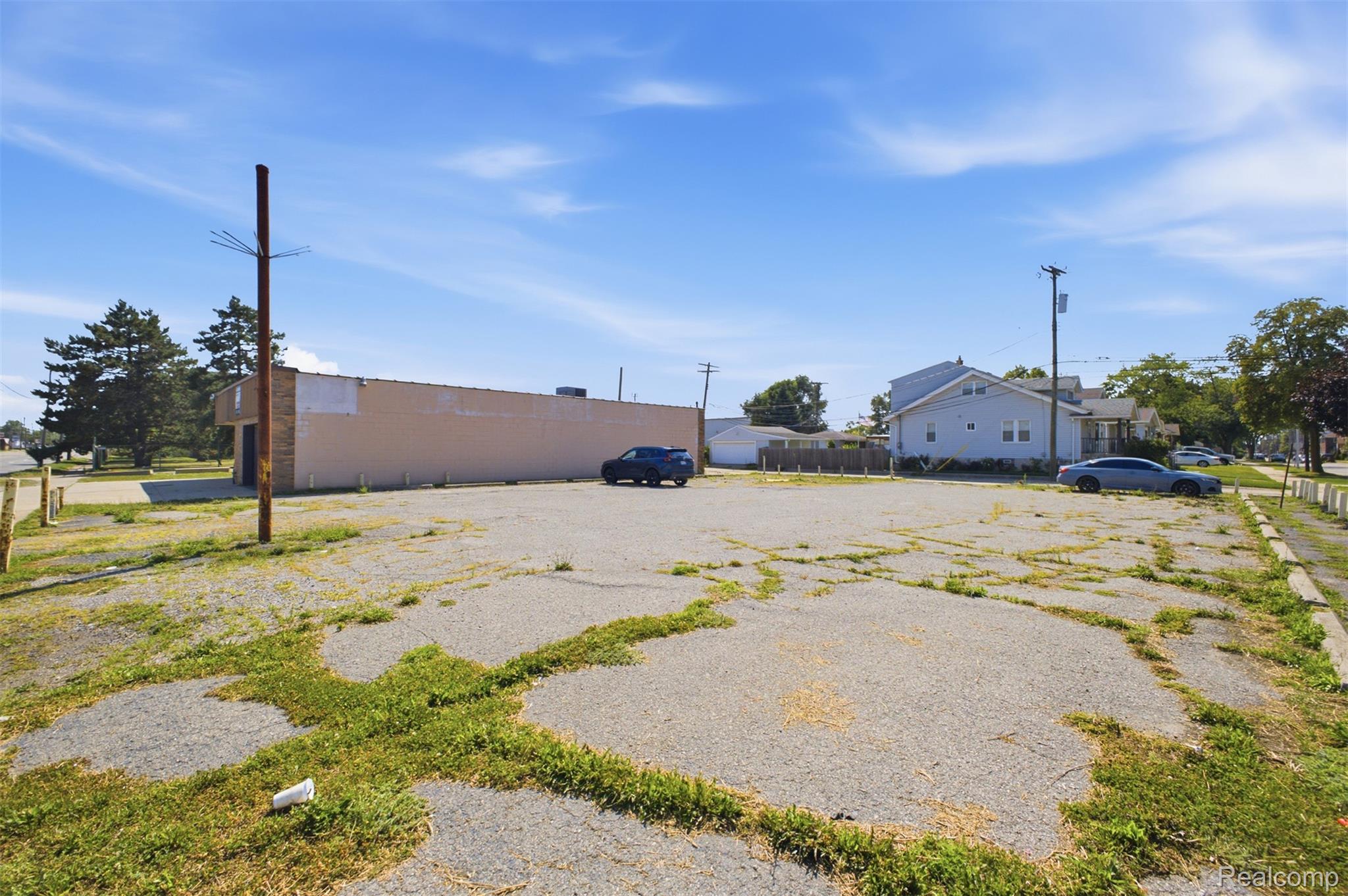 6901 Wyoming Avenue Property Photo 5