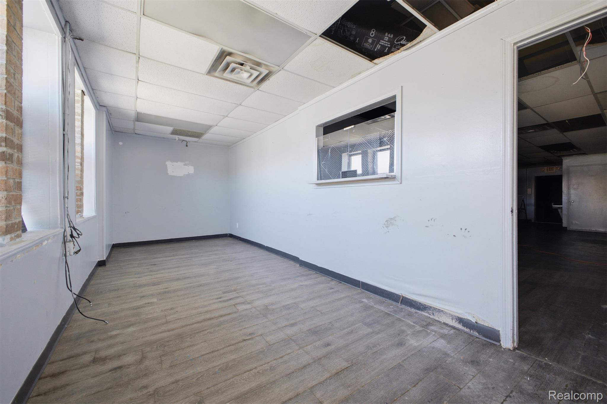 6901 Wyoming Avenue Property Photo 11
