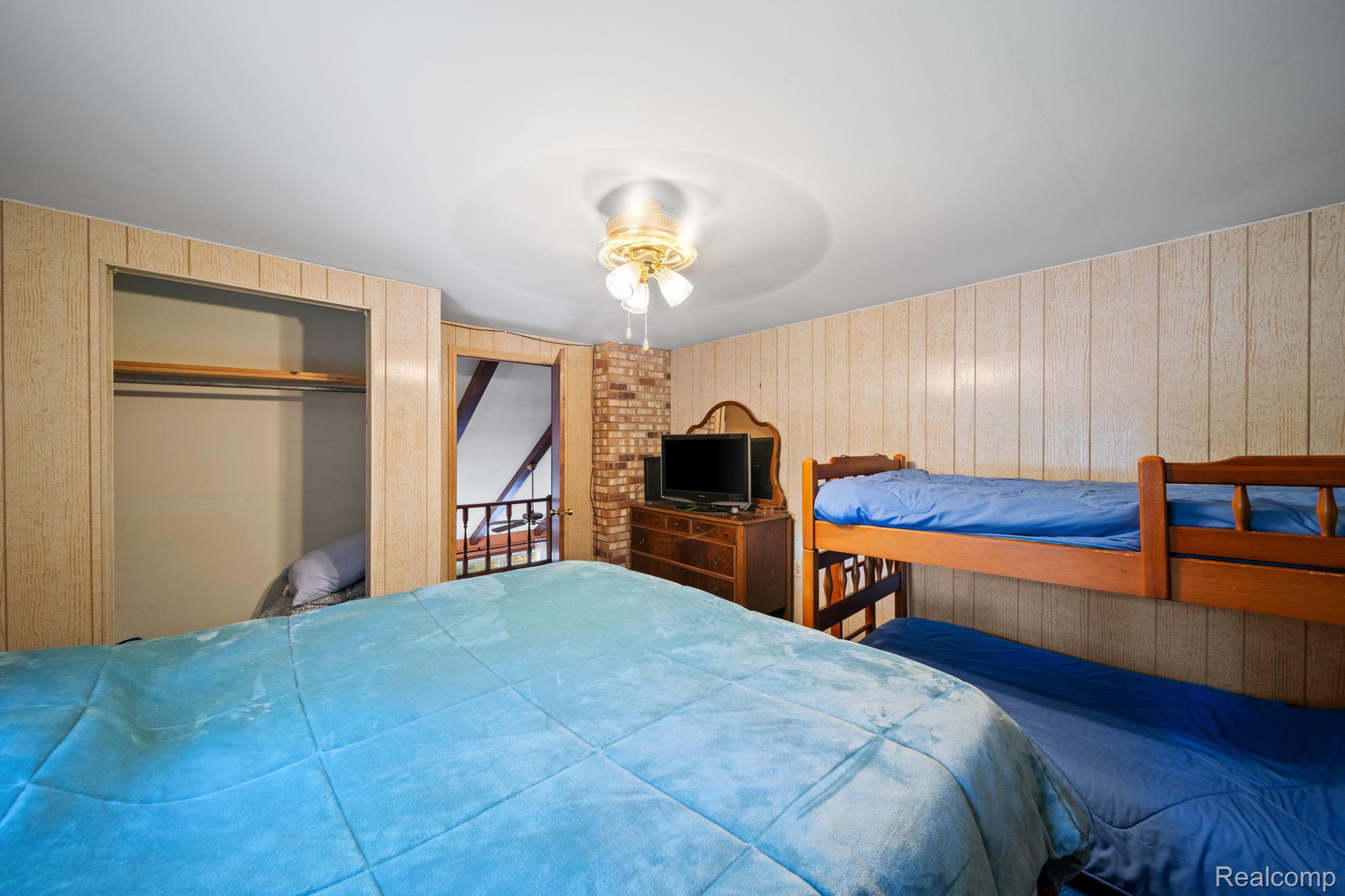 1358 Crawford Avenue Property Photo 21