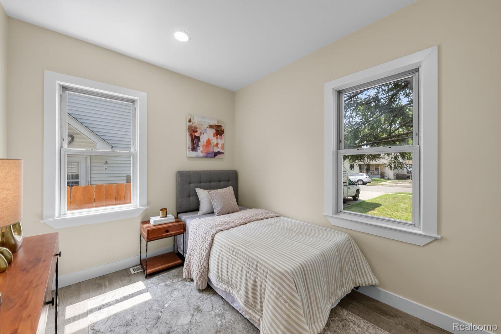 3330 Harris Street Property Photo 20
