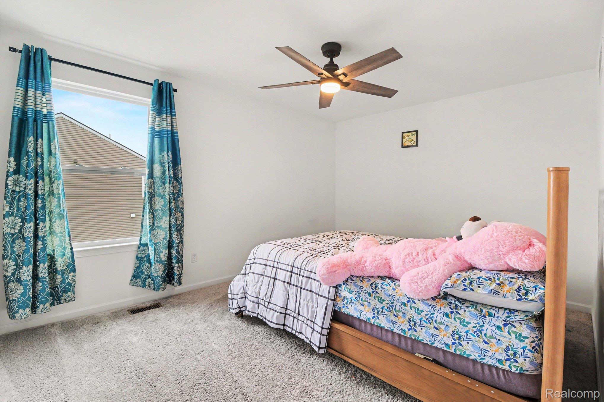 20847 Calabrese Drive Property Photo 15